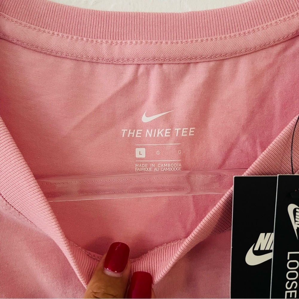 Nike Pink Cropped Tee with Black Logo - Picture 5 of 5